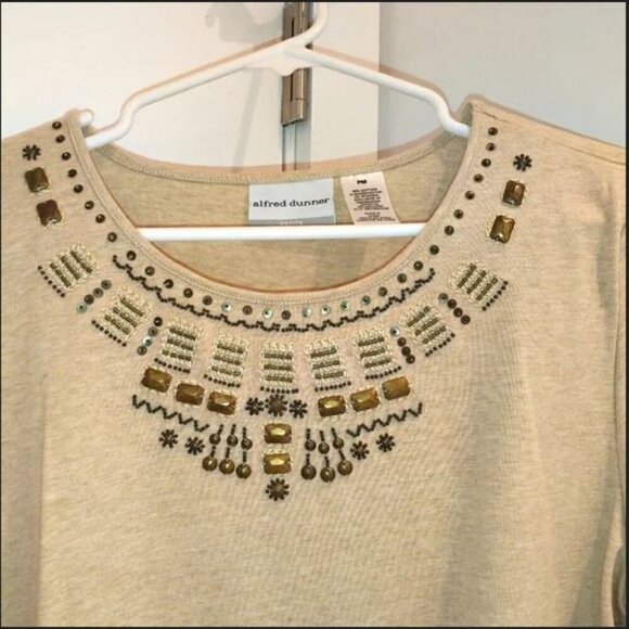 🐣NWT Y2K Short Sleeve Top Hand-Beaded Embellished Jewel Neckline/Round-neck Top - Picture 6 of 16
